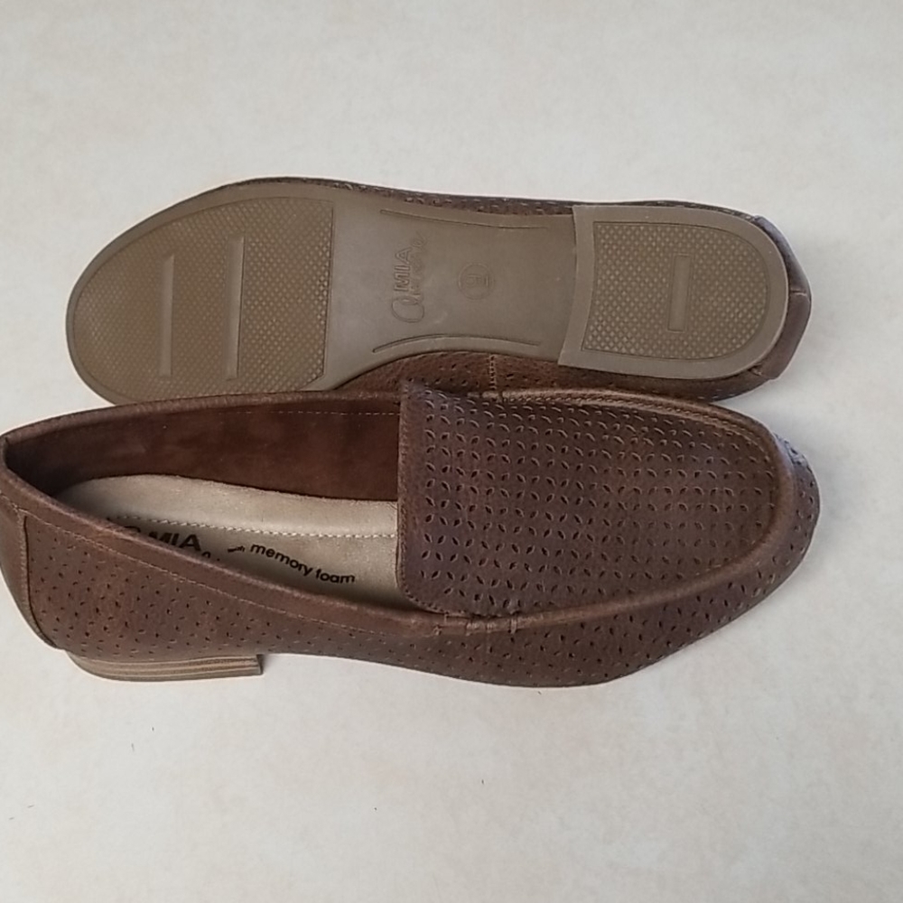 MIA Amore Monaa Women's Loafers Size 9 Brown Perforated Comfort Flats NEW - Picture 5 of 10